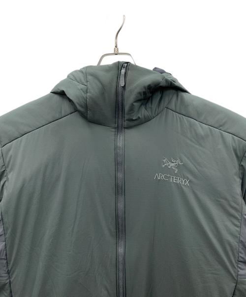 ARC'TERYX（アークテリクス）ARC'TERYX (アークテリクス) 中綿ジャケット ATOM LT HOODY（アトム エルティー フーディ） グレー サイズ:L/Gの古着・服飾アイテム