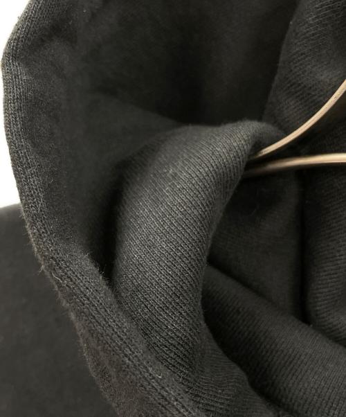 THE BLACK EYE PATCH（ブラックアイパッチ）THE BLACK EYE PATCH (ブラックアイパッチ) プルオーバーパーカー 	ステッカーロゴ ブラック サイズ:XLの古着・服飾アイテム
