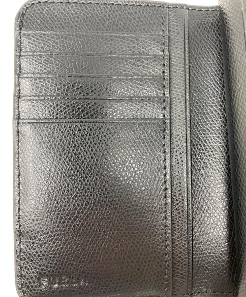 FURLA（フルラ）FURLA (フルラ) 2つ折り財布 CAMELIA（カメリア）コンパクトウォレット ブラック サイズ:実寸サイズにてご確認下さい。の古着・服飾アイテム