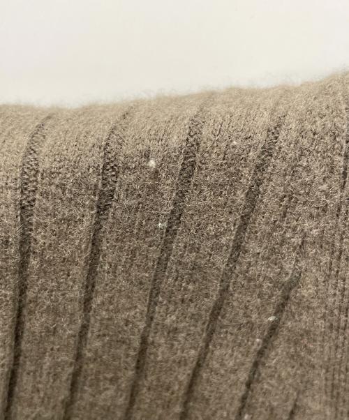 N.NATURAL BEAUTY BASIC（エヌ ナチュラルビューティーベーシック）N.NATURAL BEAUTY BASIC (エヌ ナチュラルビューティーベーシック) ウールカシミヤリブカーディガン オリーブ サイズ:Mの古着・服飾アイテム
