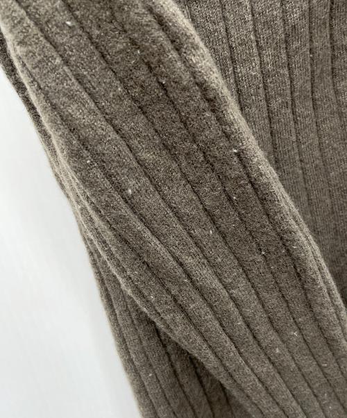 N.NATURAL BEAUTY BASIC（エヌ ナチュラルビューティーベーシック）N.NATURAL BEAUTY BASIC (エヌ ナチュラルビューティーベーシック) ウールカシミヤリブカーディガン オリーブ サイズ:Mの古着・服飾アイテム