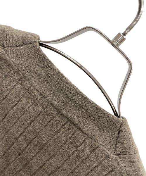 N.NATURAL BEAUTY BASIC（エヌ ナチュラルビューティーベーシック）N.NATURAL BEAUTY BASIC (エヌ ナチュラルビューティーベーシック) ウールカシミヤリブカーディガン オリーブ サイズ:Mの古着・服飾アイテム
