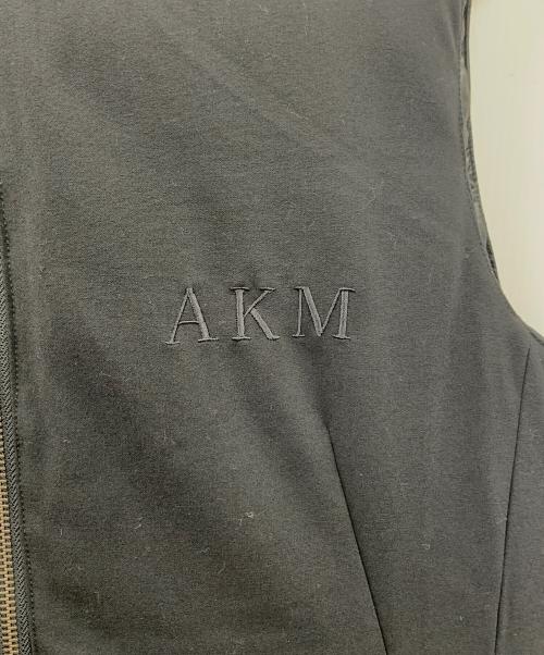 AKM Contemporary（エーケーエムコンテンポラリー）AKM Contemporary (エーケーエムコンテンポラリー) 中綿ベスト ブラック サイズ:Lの古着・服飾アイテム