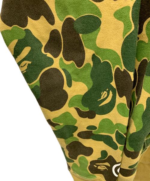 A BATHING APE（アベイシングエイプ）A BATHING APE (アベイシングエイプ) ハーフジップパーカー ABC Camo Shark Half Zip Hoodie（ABCカモ シャーク ハーフジップ パーカー） グリーン サイズ:Lの古着・服飾アイテム