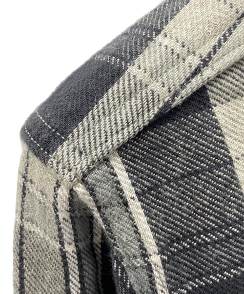 WAREHOUSE（ウエアハウス）WAREHOUSE (ウエアハウス) ネルシャツ FLANNEL SHIRT WITH CHINSTRAP（フランネル シャツ ウィズ チンストラップ） グレー サイズ:38の古着・服飾アイテム
