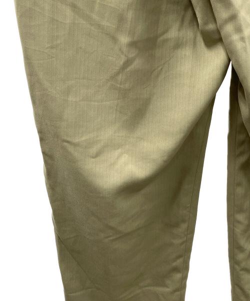 HAGGAR（ハガー）HAGGAR (ハガー) タックパンツ オリーブ サイズ:実寸サイズにてご確認下さい。の古着・服飾アイテム