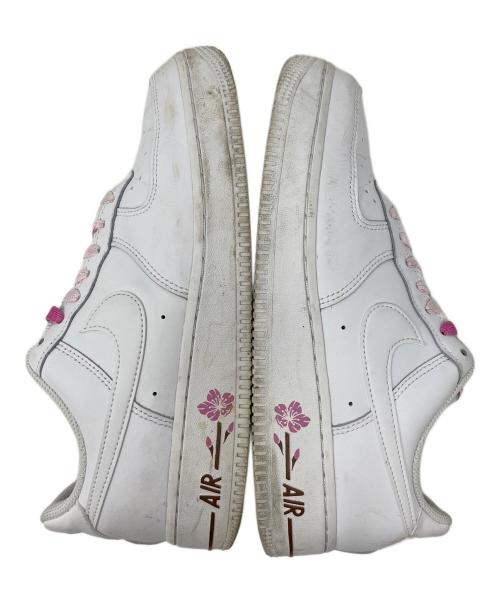 NIKE（ナイキ）NIKE (ナイキ) ローカットスニーカー AIR FORCE 1（エア フォース 1） ホワイト×ピンク サイズ:25.5cmの古着・服飾アイテム