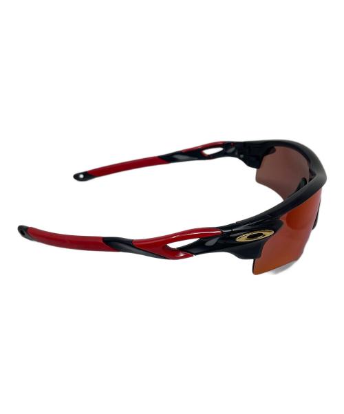 OAKLEY（オークリー）OAKLEY (オークリー) サングラス RADARLOCK（レーダーロック） レッド×ブラック サイズ:実寸サイズにてご確認ください。の古着・服飾アイテム