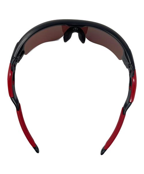 OAKLEY（オークリー）OAKLEY (オークリー) サングラス RADARLOCK（レーダーロック） レッド×ブラック サイズ:実寸サイズにてご確認ください。の古着・服飾アイテム