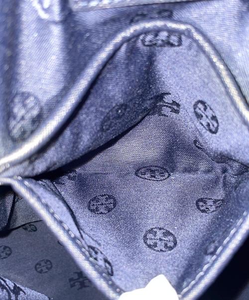 TORY BURCH（トリーバーチ）TORY BURCH (トリーバーチ) 折りたたみトートバッグ ELLA PACKABLE TOTE（エラ パッカブル トートバッグ） ネイビー サイズ:実寸サイズにてご確認下さい。の古着・服飾アイテム