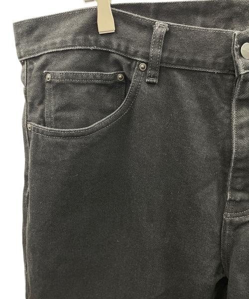 Carhartt WIP（カーハート ワーク イン プログレス）Carhartt WIP (カーハート ワーク イン プログレス) ブラックジーンズ NEWEL PANT（ニューエルパンツ） ブラック サイズ:36の古着・服飾アイテム