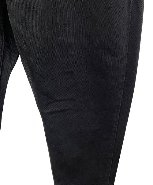 Carhartt WIP（カーハート ワーク イン プログレス）Carhartt WIP (カーハート ワーク イン プログレス) ブラックジーンズ NEWEL PANT（ニューエルパンツ） ブラック サイズ:36の古着・服飾アイテム