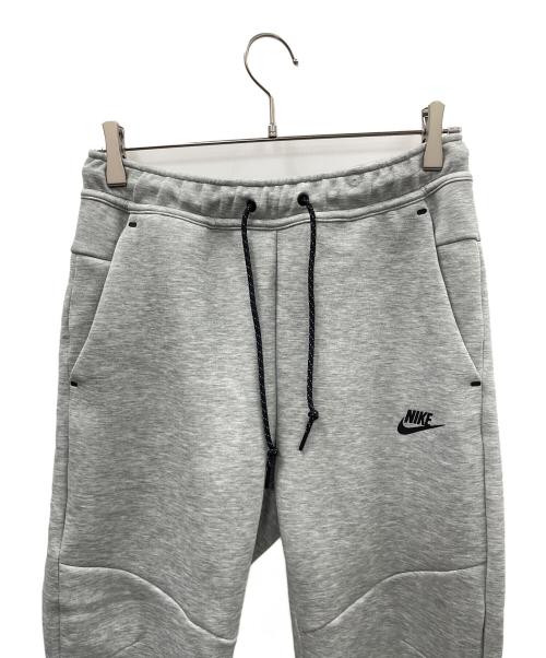 NIKE（ナイキ）NIKE (ナイキ) スウェットパンツ テックフリースジョガーパンツ グレー サイズ:Mの古着・服飾アイテム