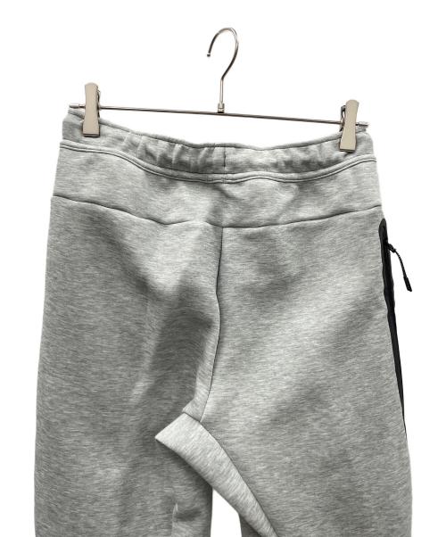 NIKE（ナイキ）NIKE (ナイキ) スウェットパンツ テックフリースジョガーパンツ グレー サイズ:Mの古着・服飾アイテム