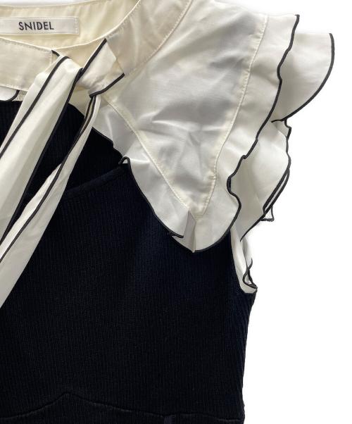 Snidel（スナイデル）Snidel (スナイデル) ノースリーブ ボウタイドッキングニットワンピース ホワイト×ブラック サイズ:Fの古着・服飾アイテム