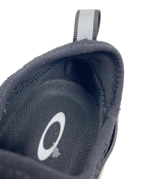 OAKLEY（オークリー）OAKLEY (オークリー) スニーカー トレーナー LIGHT Shield（ライトシールド） ブラウン サイズ:24cmの古着・服飾アイテム