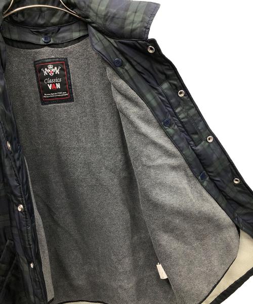 VAN（ヴァン）VAN (ヴァン) コーチジャケット グリーン×ネイビー サイズ:Mの古着・服飾アイテム