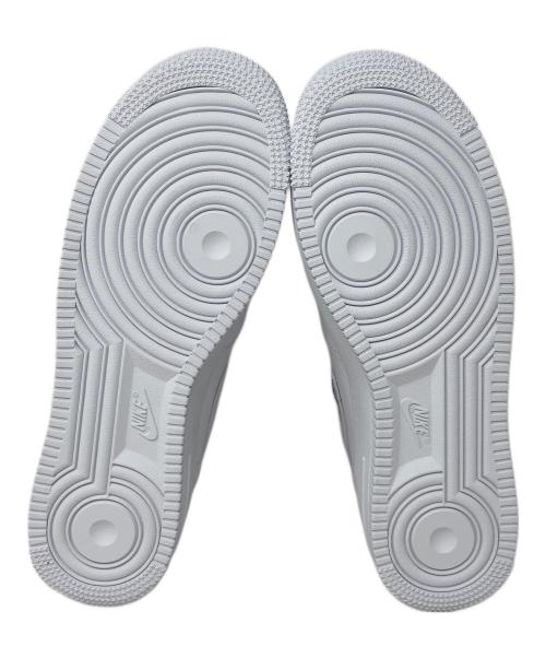 NIKE（ナイキ）NIKE (ナイキ) SUPREME (シュプリーム) スニーカー AIR FORCE 1 MID（エアフォース1 ミッド） ホワイト サイズ:28.5cmの古着・服飾アイテム