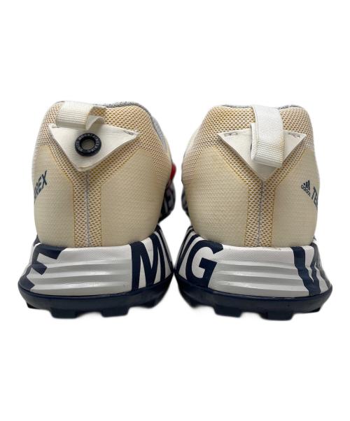 adidas（アディダス）adidas (アディダス) WHITE MOUNTAINEERING (ホワイトマウンテ二アニング) ランニングシューズ WM TERREX TWO BOA（WM テレックス ツー ボア）） ホワイト サイズ:25.5cmの古着・服飾アイテム