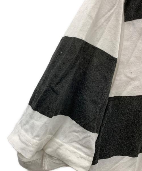 SUPREME（シュプリーム）Supreme (シュプリーム) 半袖カットソー ホワイト×ブラック サイズ:Mの古着・服飾アイテム