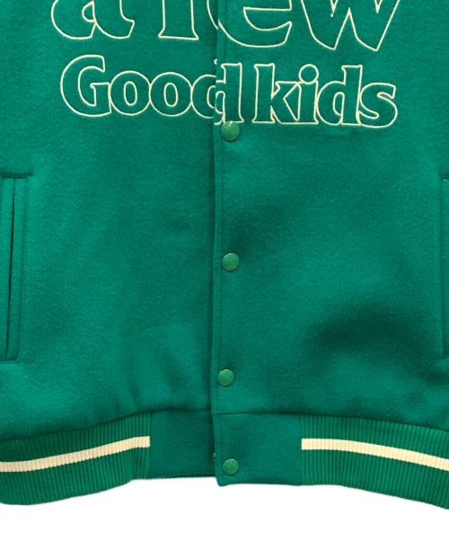 A FEW GOOD KIDS（アフューグッドキッズ）A FEW GOOD KIDS (アフューグッドキッズ) スタジャン グリーン サイズ:実寸サイズにてご確認くださいの古着・服飾アイテム