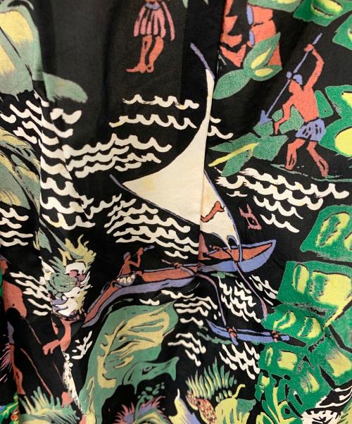 Sun Surf（サンサーフ）Sun Surf (サンサーフ) アロハシャツ JOHN SEVERSON（ジョン・セバーソン） ブラック サイズ:Mの古着・服飾アイテム