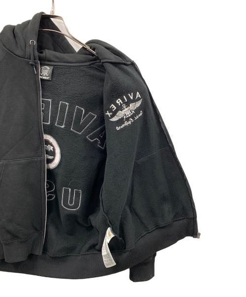 AVIREX（アヴィレックス）AVIREX (アヴィレックス) ジップパーカー VARSITY LOGO SWEAT ZIP UP PARKA（バーシティ ロゴ スウェット ジップ アップ パーカー） ブラック サイズ:実寸サイズにてご家訓ください。の古着・服飾アイテム
