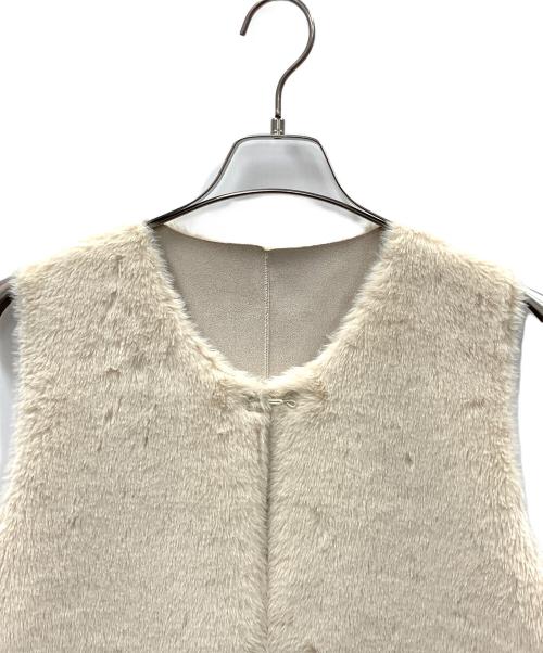 QTUME（クチューム）QTUME (クチューム) ベスト フェイクムートンミドルジレ ホワイト サイズ:38の古着・服飾アイテム