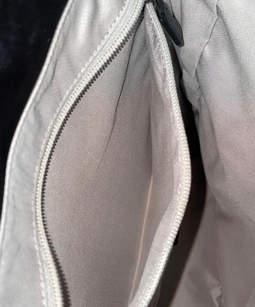 TUMI（トゥミ）TUMI (トゥミ) バッグ Voyageur Sacha Flap Backpack（ボヤージュ サシャ フラップ バックパック） ブラック サイズ:実寸サイズにてご確認下さい。の古着・服飾アイテム