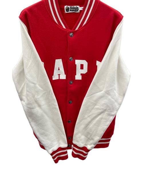 A BATHING APE（アベイシングエイプ）A BATHING APE (アベイシングエイプ) スタジャン レッド×ホワイト サイズ:Sの古着・服飾アイテム