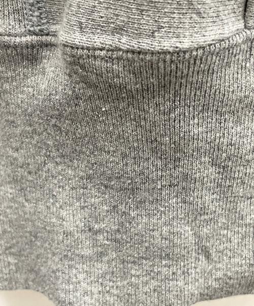 Champion REVERSE WEAVE（チャンピオン リバース ウィーブ）Champion REVERSE WEAVE (チャンピオン リバース ウィーブ) プルオーバーパーカー グレー サイズ:MEDIUMの古着・服飾アイテム