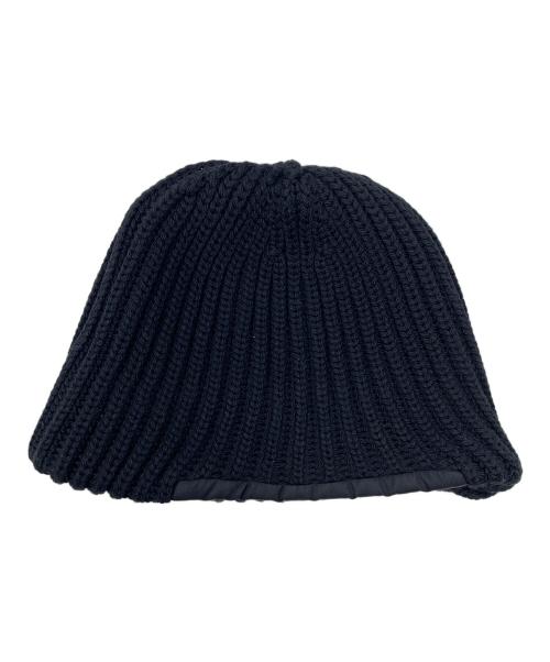 PRADA（プラダ）PRADA (プラダ) ロゴプレート ニット帽 Re-Nylon（リナイロン） ブラック サイズ:CN46cmの古着・服飾アイテム