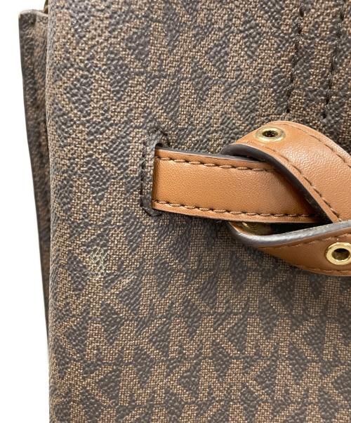 MICHAEL KORS（マイケルコース）MICHAEL KORS (マイケルコース) 2WAYバッグ ショルダーバッグ ハンドバッグ  エミリア サッチェル ブラウン サイズ:実寸サイズにてご確認下さい。の古着・服飾アイテム