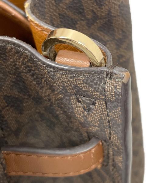 MICHAEL KORS（マイケルコース）MICHAEL KORS (マイケルコース) 2WAYバッグ ショルダーバッグ ハンドバッグ  エミリア サッチェル ブラウン サイズ:実寸サイズにてご確認下さい。の古着・服飾アイテム