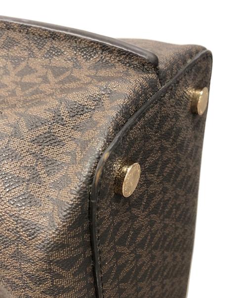 MICHAEL KORS（マイケルコース）MICHAEL KORS (マイケルコース) 2WAYバッグ ショルダーバッグ ハンドバッグ  エミリア サッチェル ブラウン サイズ:実寸サイズにてご確認下さい。の古着・服飾アイテム