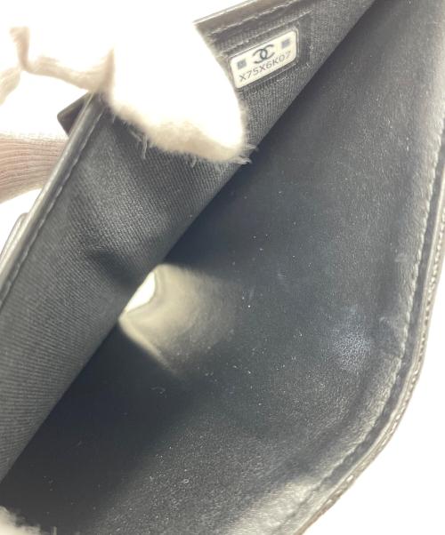CHANEL（シャネル）CHANEL (シャネル) 2つ折り財布 マトラッセ キャビアスキン ブラック サイズ:実寸サイズにてご確認ください。の古着・服飾アイテム