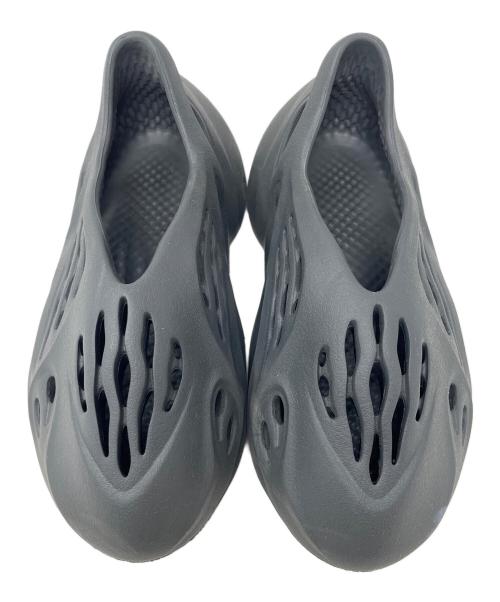 adidas（アディダス）adidas (アディダス) サンダル YEEZY Foam Runner（イージー フォームランナー） グレー サイズ:23.5cmの古着・服飾アイテム