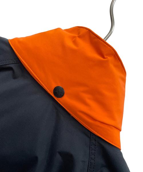 WTAPS（ダブルタップス）WTAPS (ダブルタップス) HELLY HANSEN (ヘリーハンセン) ナイロンジャケット BOW JACKET（ボウ ジャケット） オレンジ×ブラック サイズ:X02の古着・服飾アイテム