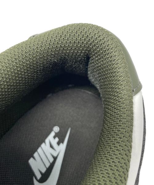 NIKE（ナイキ）NIKE (ナイキ) ローカットスニーカー Dunk Low Retro（ダンク ロー レトロ） オリーブ×ホワイト サイズ:28cmの古着・服飾アイテム