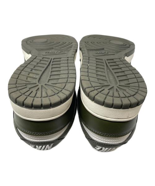 NIKE（ナイキ）NIKE (ナイキ) ローカットスニーカー Dunk Low Retro（ダンク ロー レトロ） オリーブ×ホワイト サイズ:28cmの古着・服飾アイテム