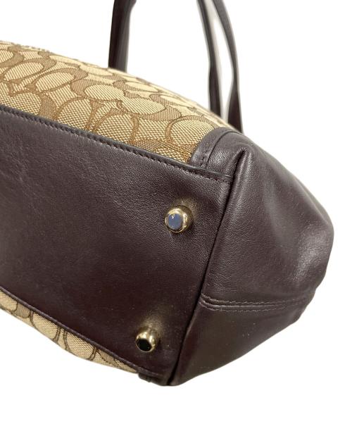 COACH（コーチ）COACH (コーチ) トートバッグ シグネチャー ベージュ×ブラウン サイズ:実寸サイズにてご確認ください。の古着・服飾アイテム