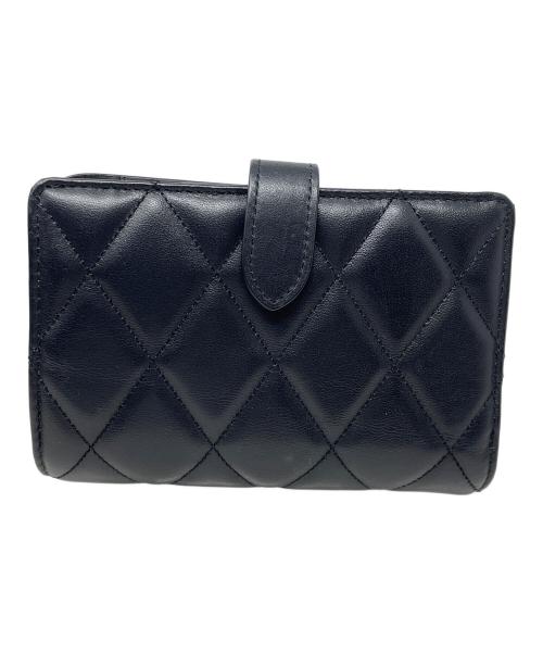 Kate Spade（ケイトスペード）Kate Spade (ケイトスペード) 2つ折り財布 キルテッド ミディアム バイフォールド ウォレット ブラック サイズ:実寸サイズにてご確認ください。の古着・服飾アイテム