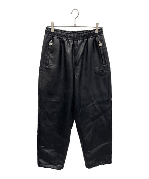 FUBU（フブ）FUBU (フブ) パンツ FAUX LEATHER TRACK PANTS（フェイク レザー トラック パンツ） ブラック サイズ:Mの古着・服飾アイテム