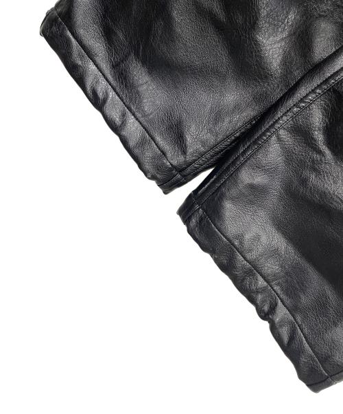 FUBU（フブ）FUBU (フブ) パンツ FAUX LEATHER TRACK PANTS（フェイク レザー トラック パンツ） ブラック サイズ:Mの古着・服飾アイテム