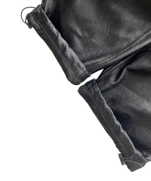 FUBU（フブ）FUBU (フブ) パンツ FAUX LEATHER TRACK PANTS（フェイク レザー トラック パンツ） ブラック サイズ:Mの古着・服飾アイテム