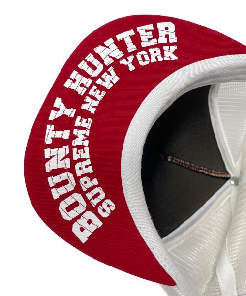 SUPREME（シュプリーム）SUPREME (シュプリーム) BOUNTY HUNTER (バウンティハンター) メッシュキャップ Mesh Back 5-Panel（メッシュ バック 5 パネル） レッド×ホワイト サイズ:実寸サイズにてご確認ください。の古着・服飾アイテム