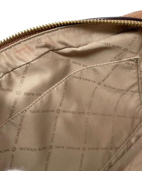 MICHAEL KORS（マイケルコース）MICHAEL KORS (マイケルコース) ショルダーバッグ アイボリー サイズ:実寸サイズにてご確認ください。の古着・服飾アイテム