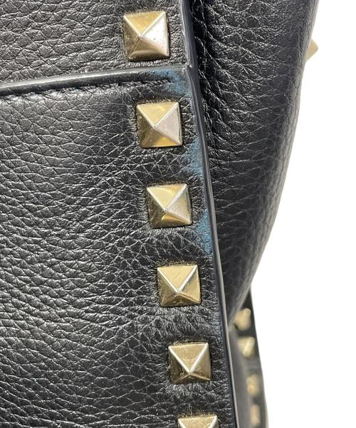 VALENTINO（ヴァレンティノ）VALENTINO (ヴァレンティノ) 2WAYバッグ ショルダーバッグ ハンドバッグ ブラック サイズ:実寸サイズにてご確認下さい。の古着・服飾アイテム