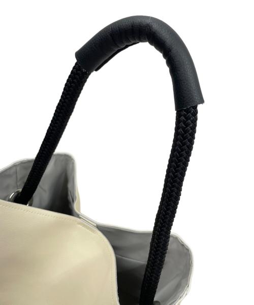 ZUCCA（ズッカ）ZUCCA (ズッカ) トートバッグ YACHT ROPE BAG（ヨット ロープ バッグ） ホワイト サイズ:実寸サイズにてご確認下さい。の古着・服飾アイテム