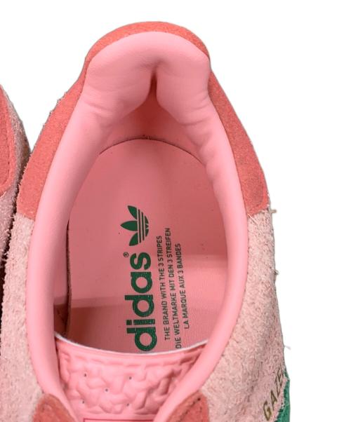 adidas（アディダス）adidas (アディダス) スニーカー Gazelle Indoor（ガゼル インドア） ピンク サイズ:27の古着・服飾アイテム